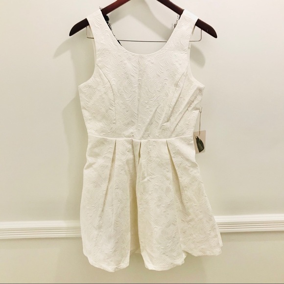 NWT Forever 21 Fit & Flare Party Dress white small - Picture 1 of 8